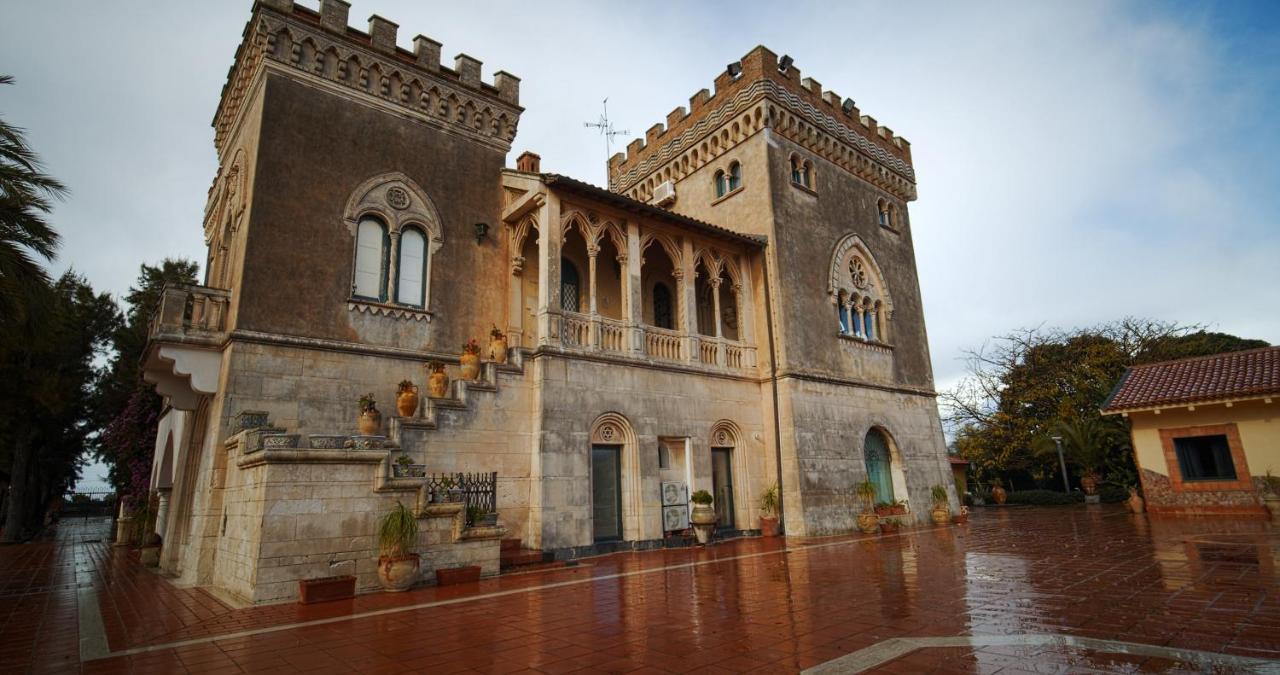 Castello D'Urso Somma B&B カターニア エクステリア 写真