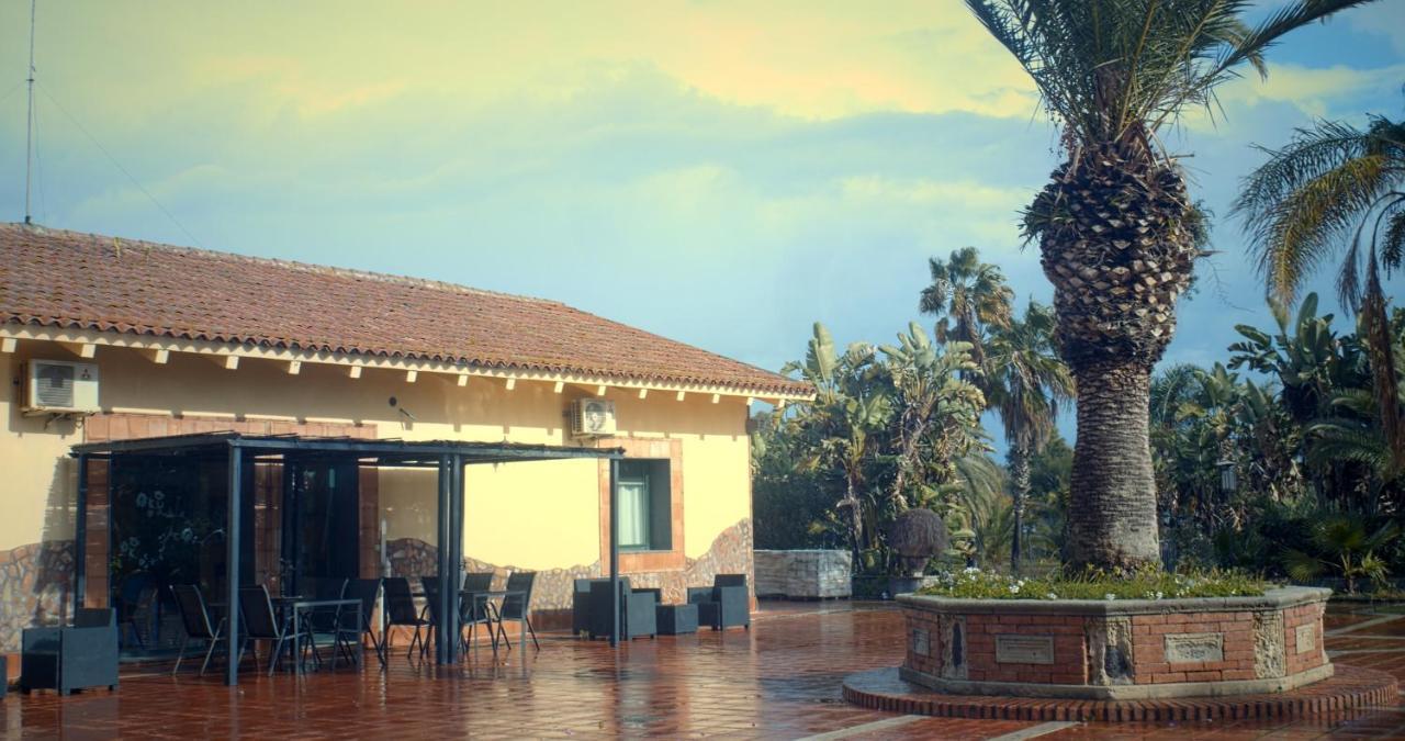 Castello D'Urso Somma B&B カターニア エクステリア 写真